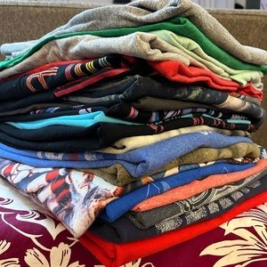 Assorted Men’s XXL T-Shirts